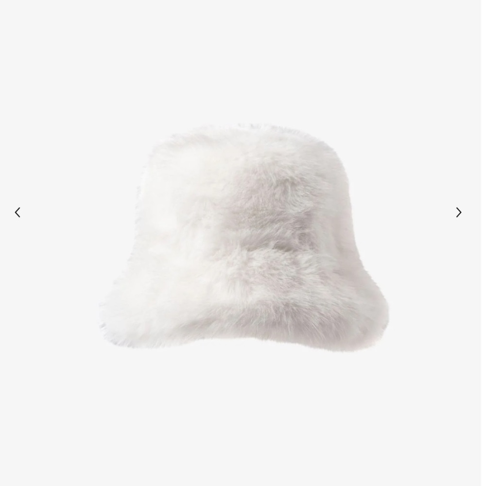 LAMARQUE Kayley Bucket Hat